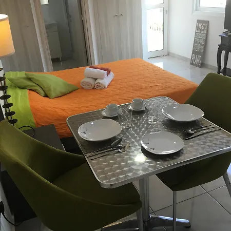 Studio Lordos Beach Gardens *