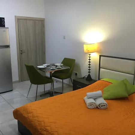 Studio Lordos Beach Gardens * Limassol